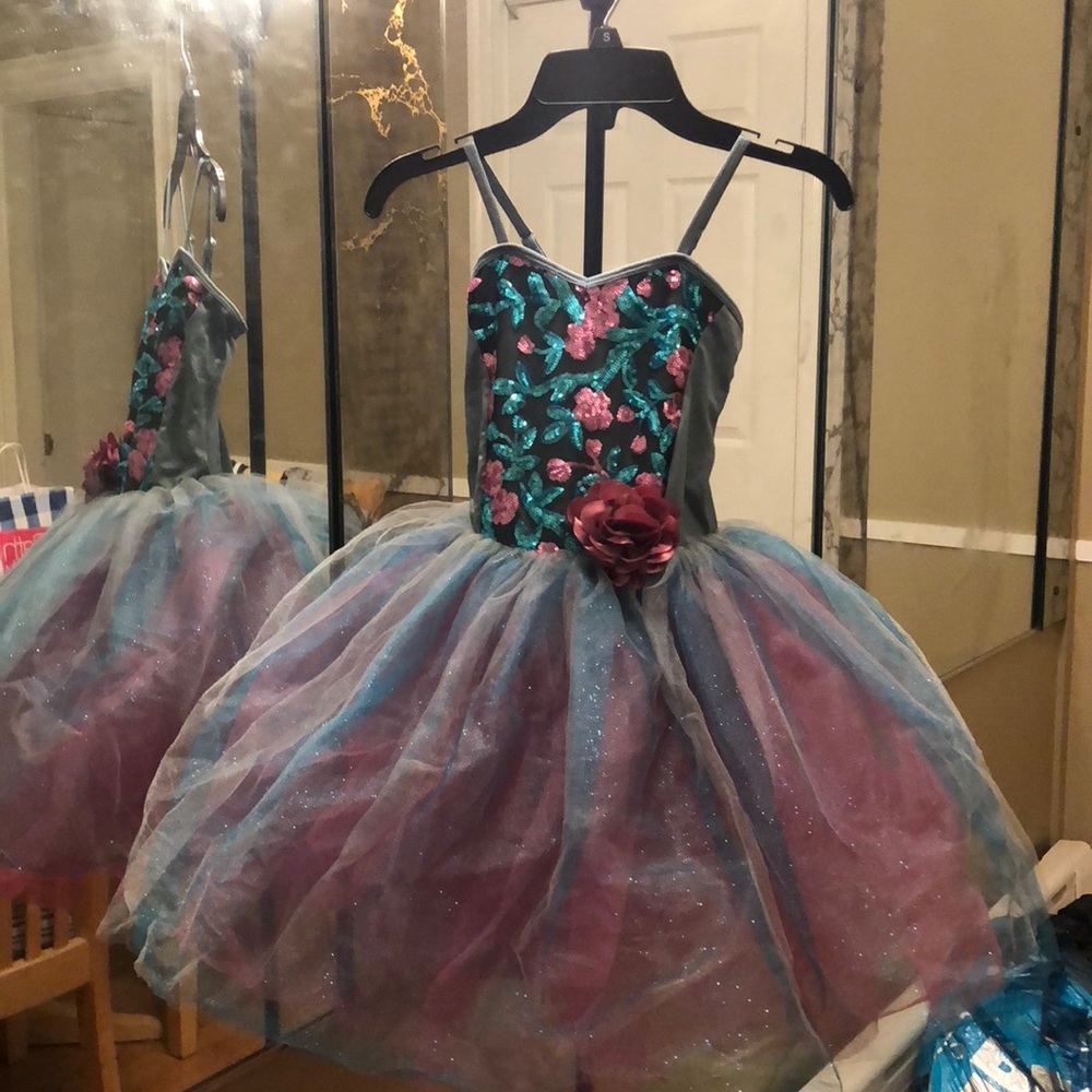 Girls ballet costume